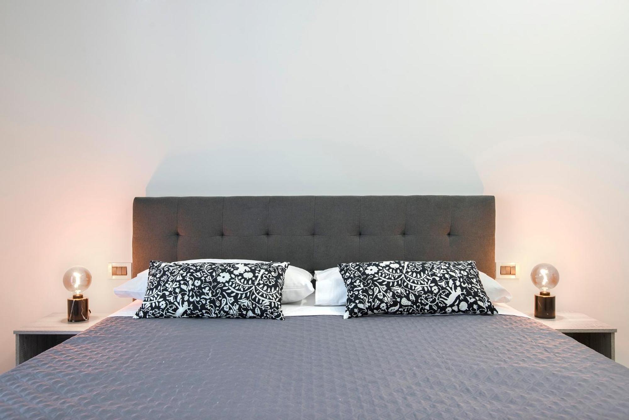 Apartament Appia Luxe - A Poche Fermate Del Centro Rzym Zewnętrze zdjęcie
