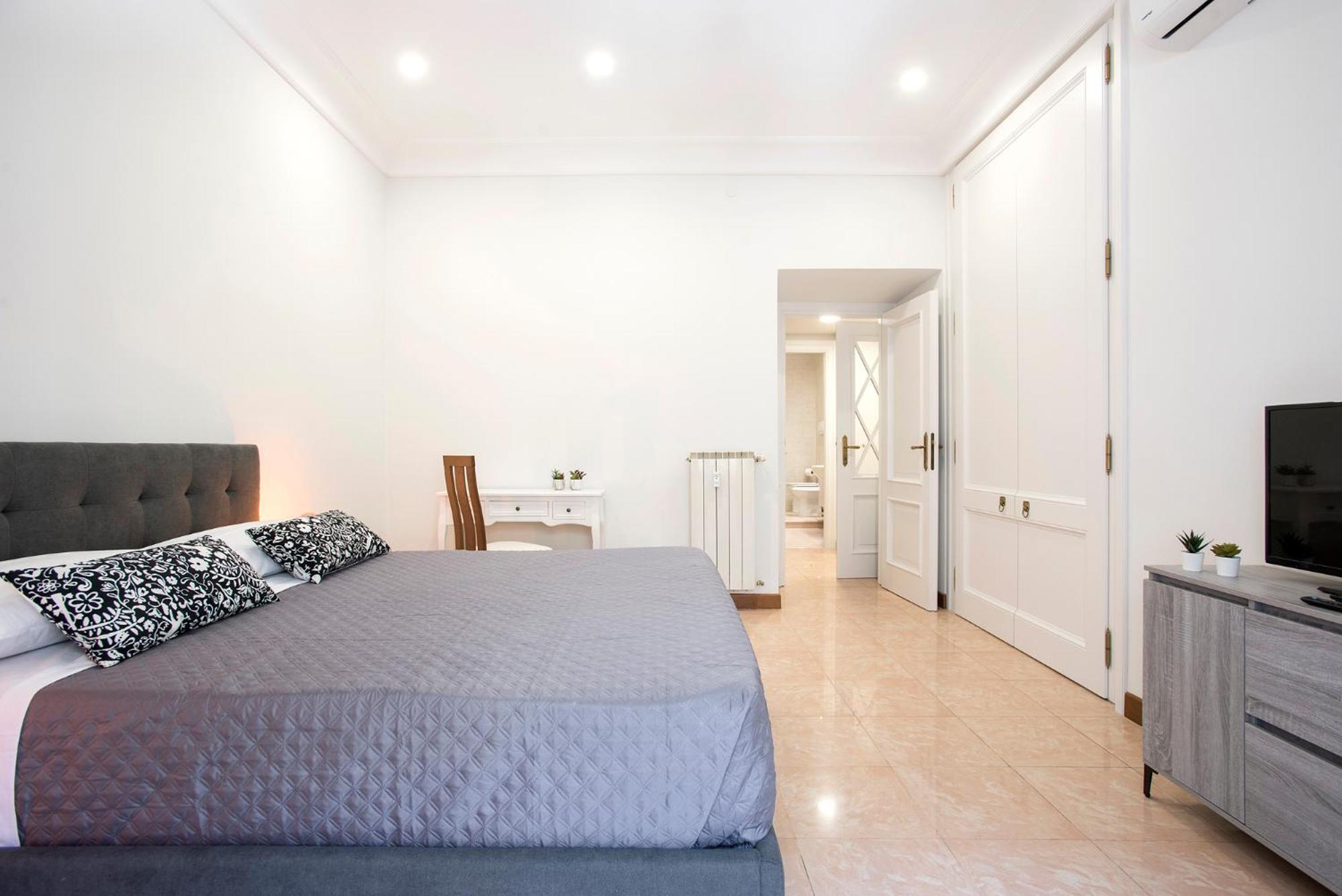 Apartament Appia Luxe - A Poche Fermate Del Centro Rzym Zewnętrze zdjęcie