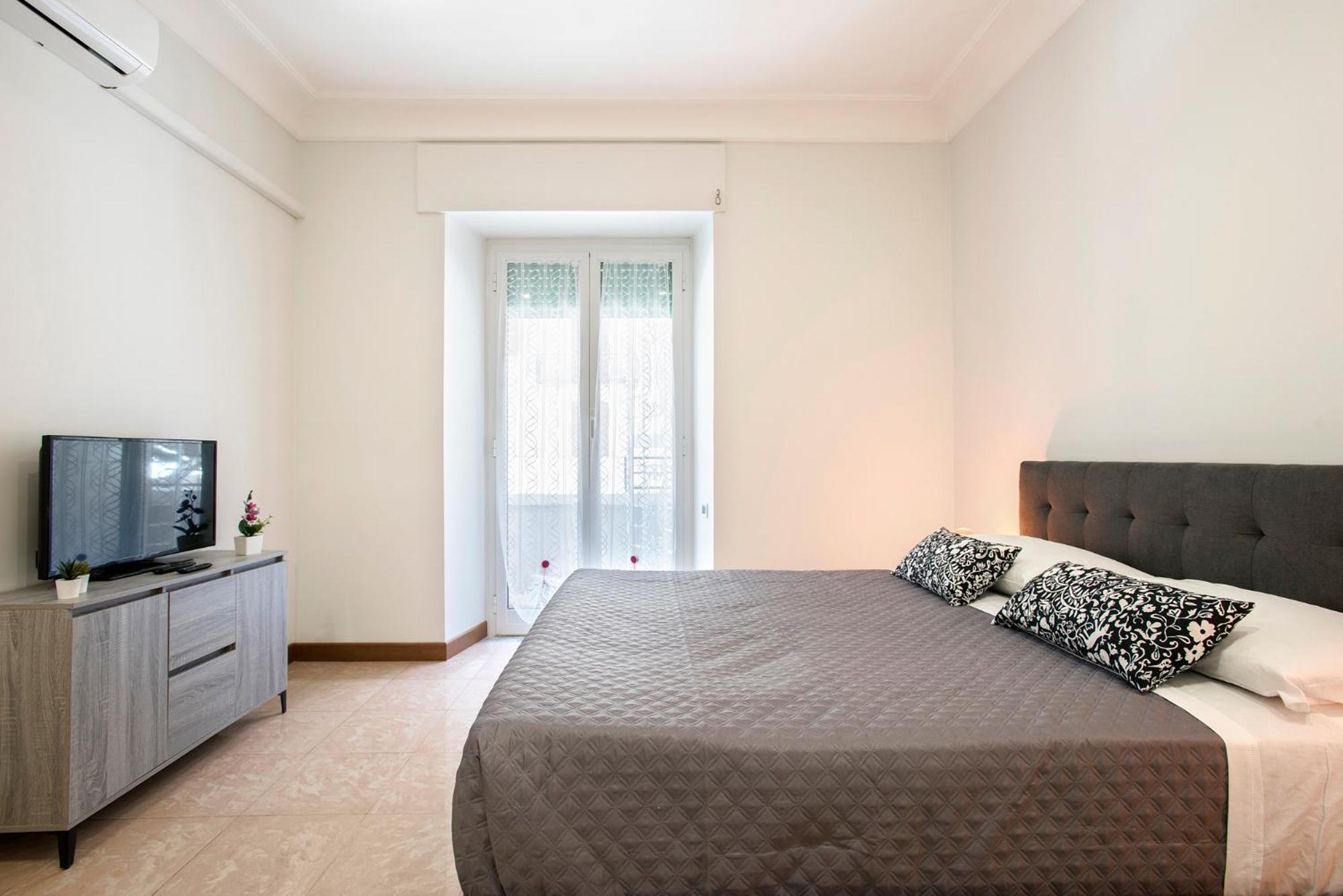 Apartament Appia Luxe - A Poche Fermate Del Centro Rzym Zewnętrze zdjęcie