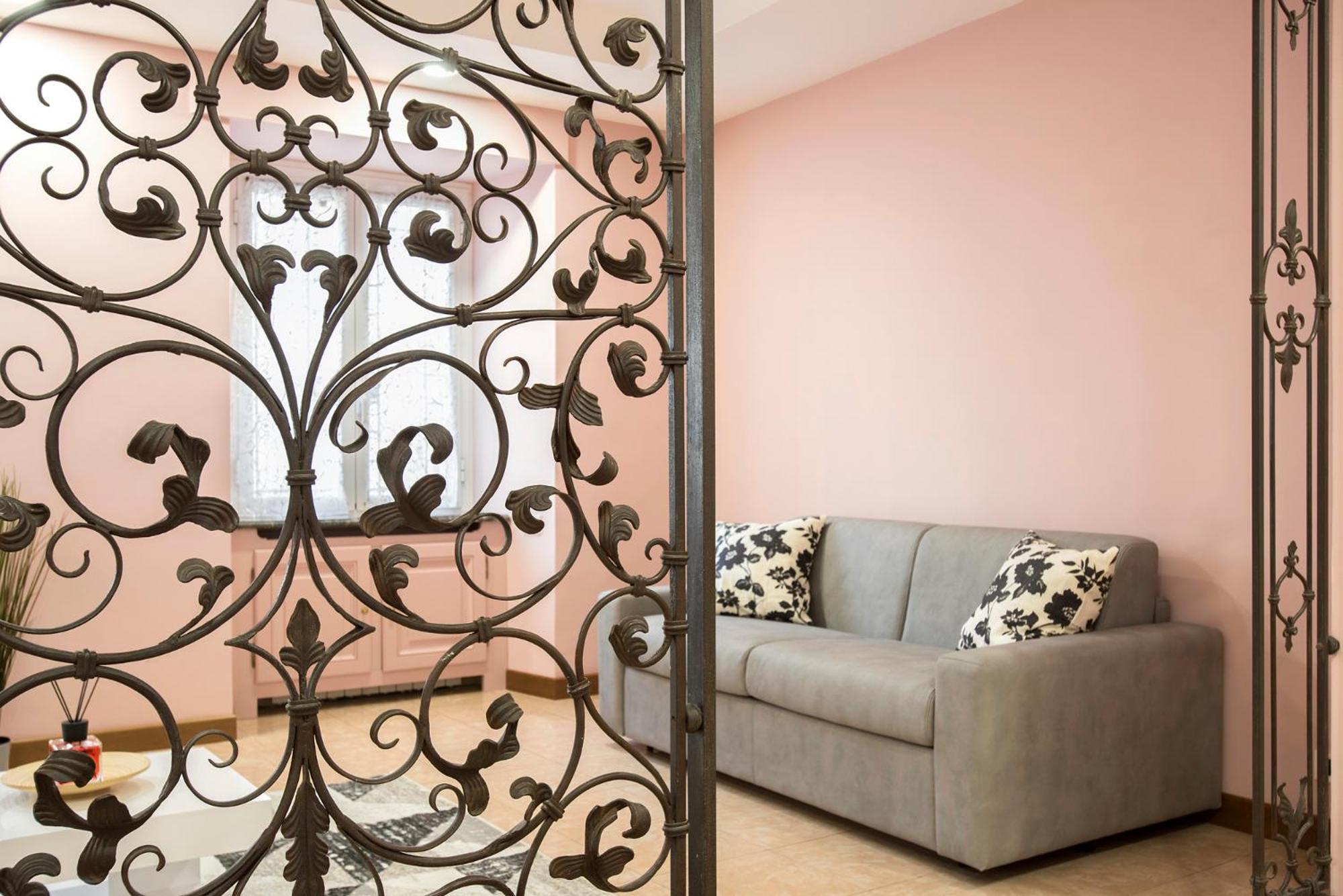 Apartament Appia Luxe - A Poche Fermate Del Centro Rzym Zewnętrze zdjęcie