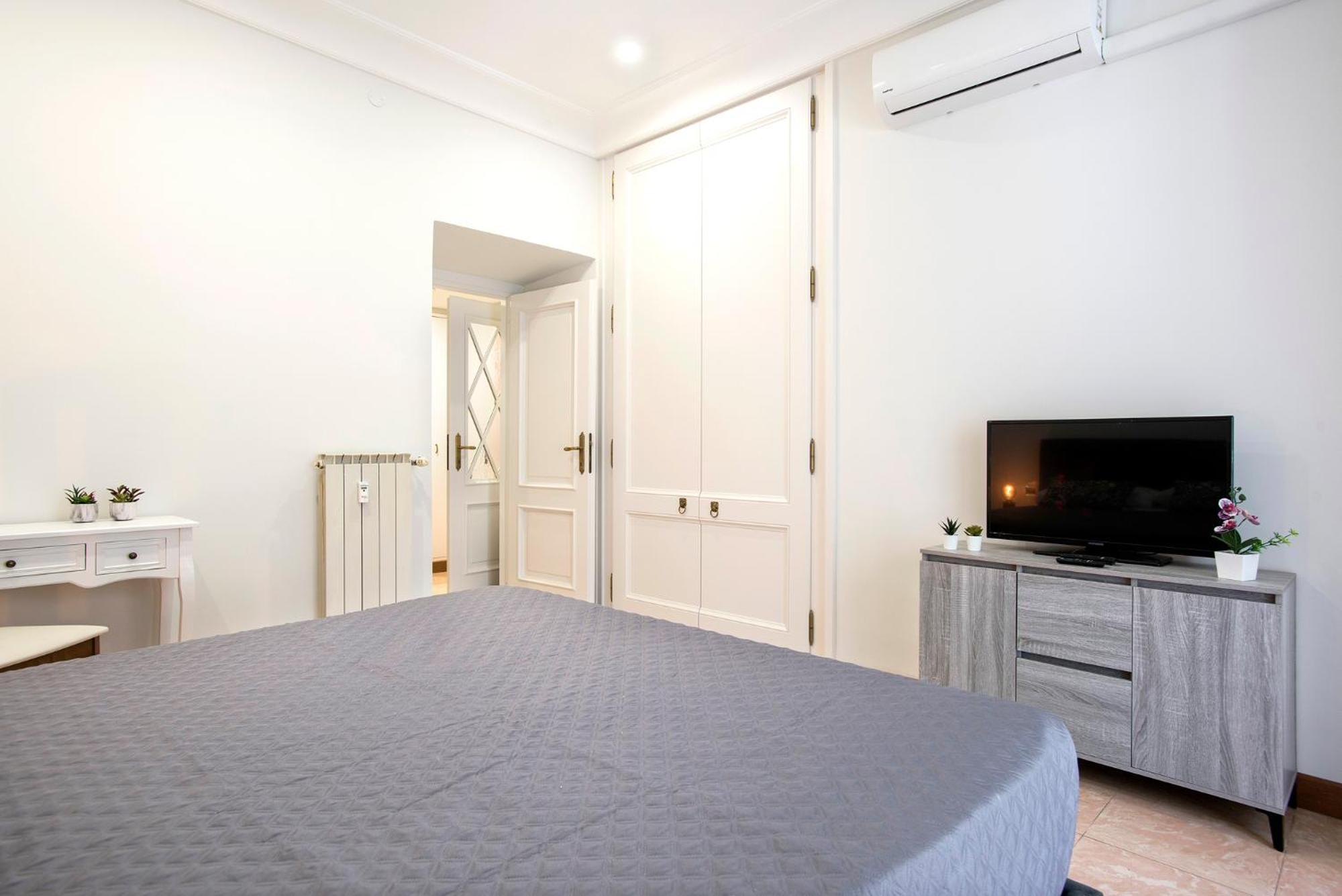 Apartament Appia Luxe - A Poche Fermate Del Centro Rzym Zewnętrze zdjęcie